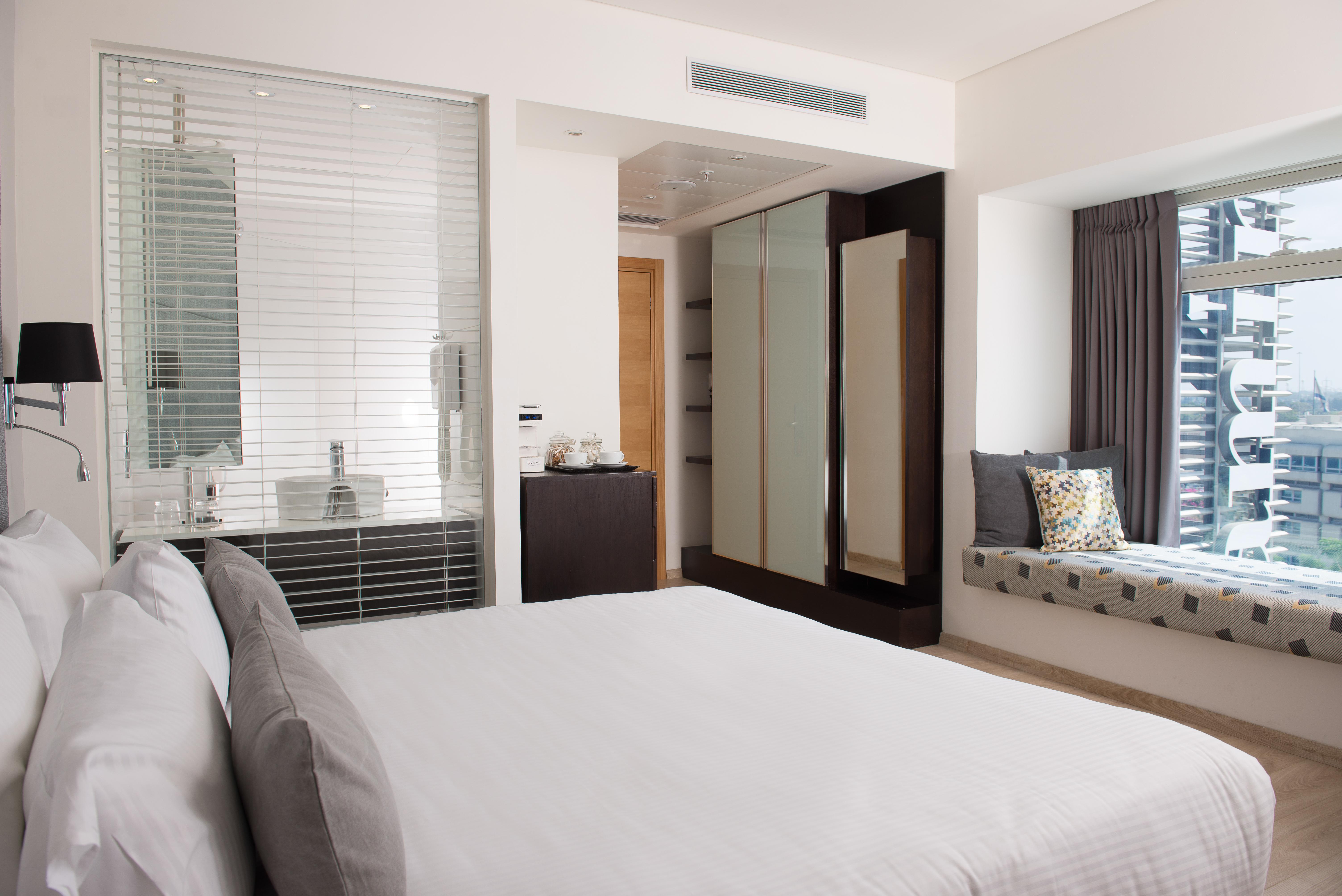 Benjamin Business Hotel Herzliya Экстерьер фото